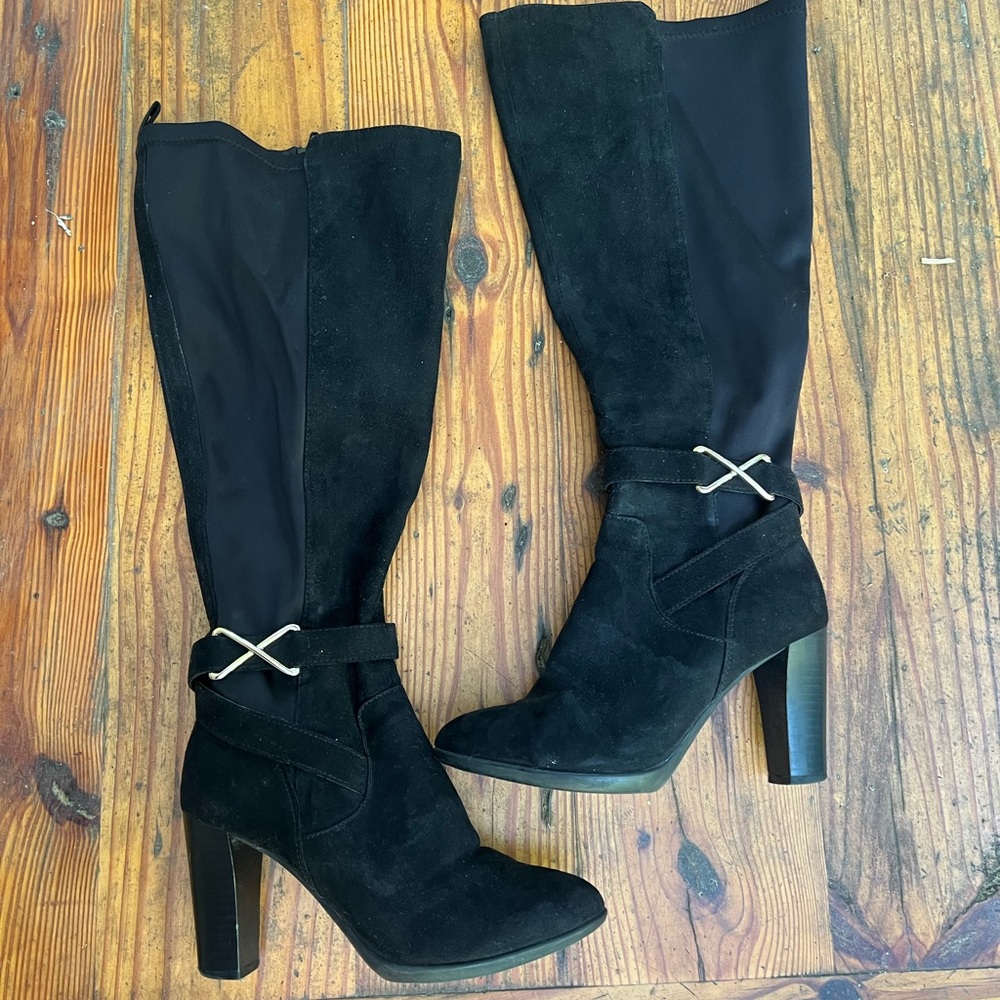 Kelly and Katie Black High Heel Faux Suede Boots Women’s 6